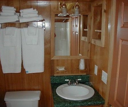 Edgewater Motel Lakeside Екстер'єр фото